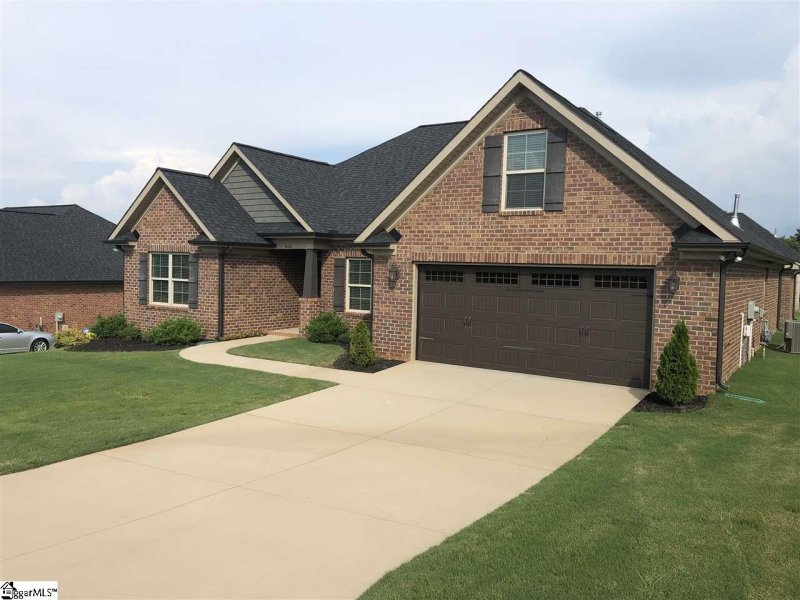 Property image 2 at 606 E Dateria Way, Inman, SC 29349