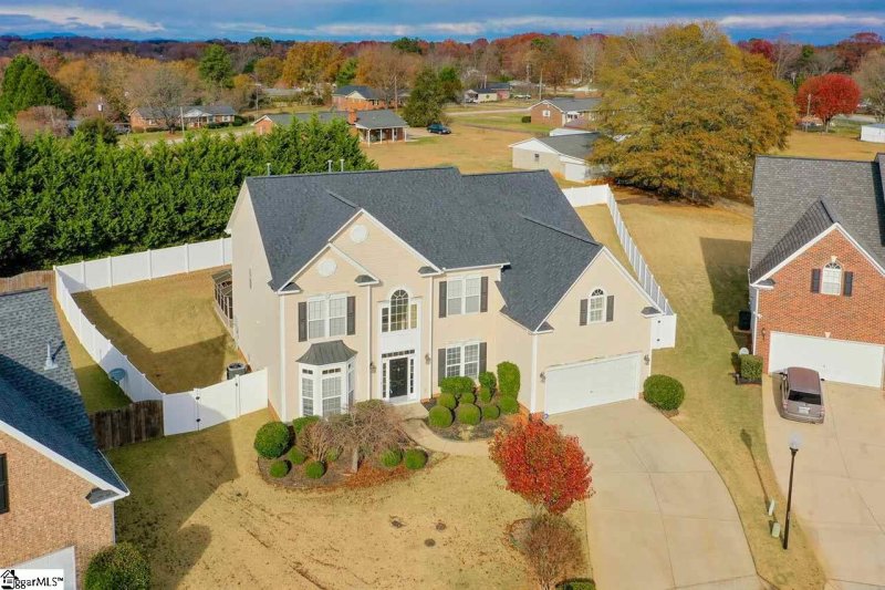 Property image 3 at 105 Basalt Court, Simpsonville, SC 29681