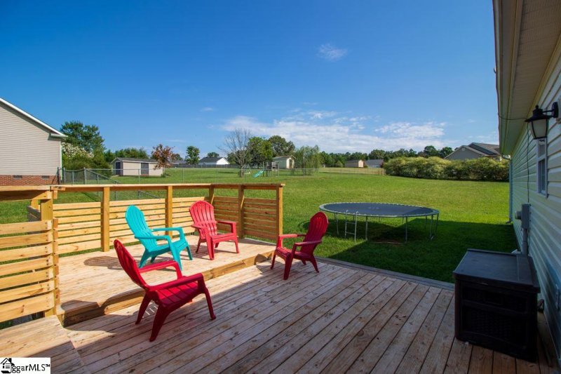 Property image 2 at 301 Harold Court, Greer, SC 29651