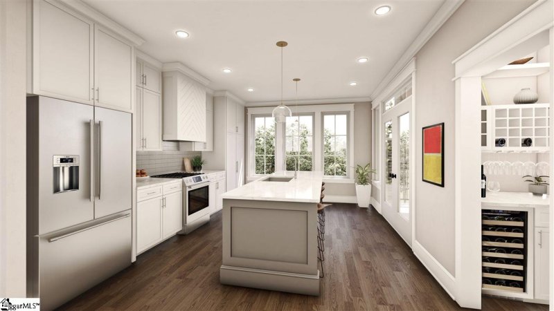Property image 5 at 14 Bradshaw Street, Greenville, SC 29601