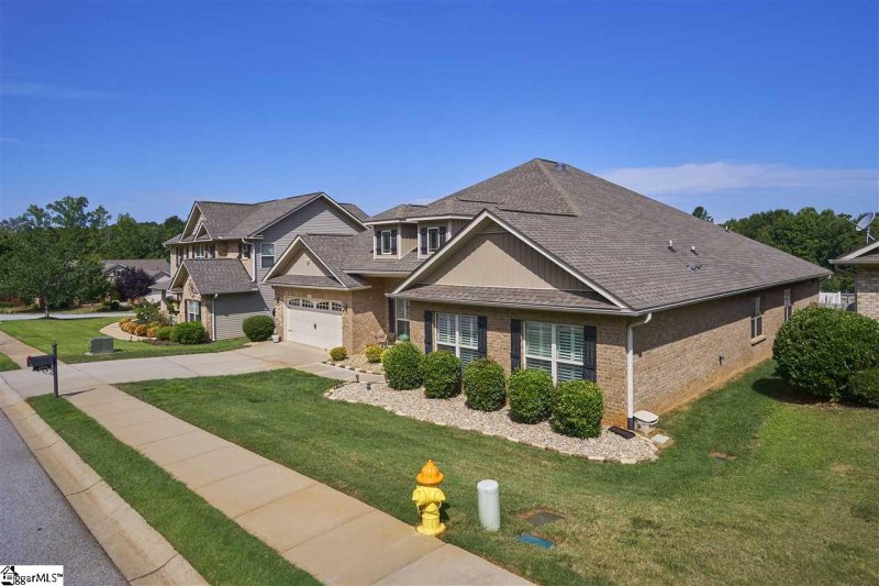 Property image 4 at 204 Ducktrap Court, Simpsonville, SC 29681