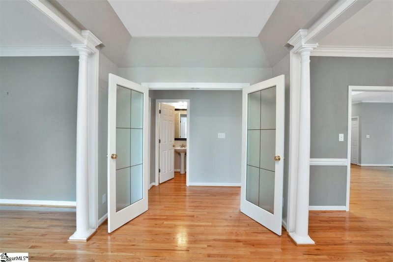 Property image 4 at 102 Meadowsweet Lane, Greenville, SC 29607