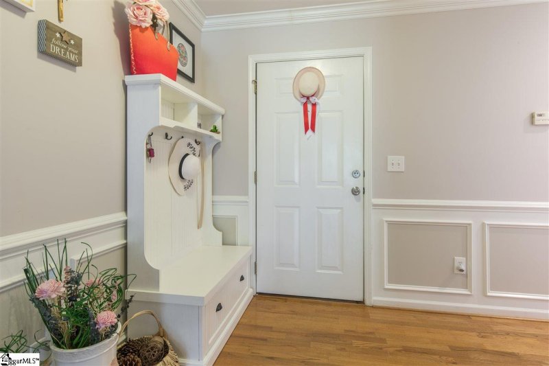 Property image 4 at 102 Ketchitan Court, Greenville, SC 29605