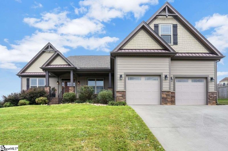308 Castle Creek Drive