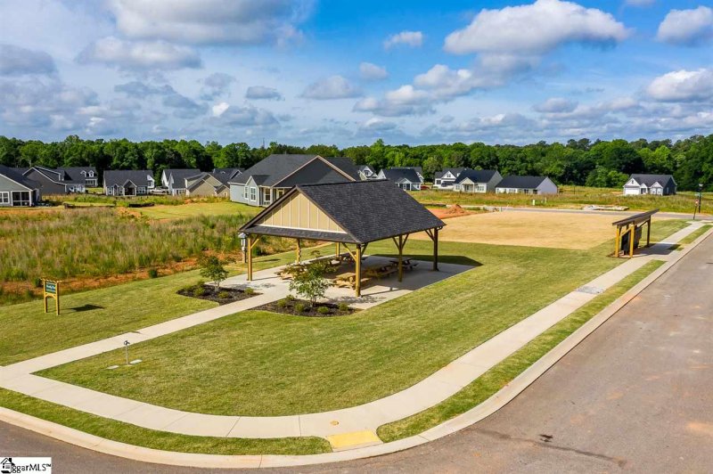 Property image 2 at 29 Barron Glenn Way, Anderson, SC 29621