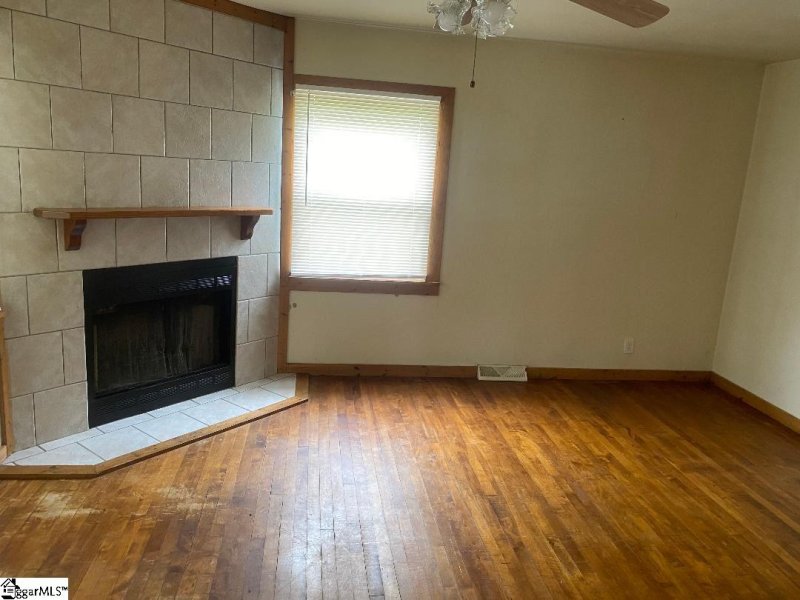 Property image 2 at 87 N Estate Drive, Greenville, SC 29605