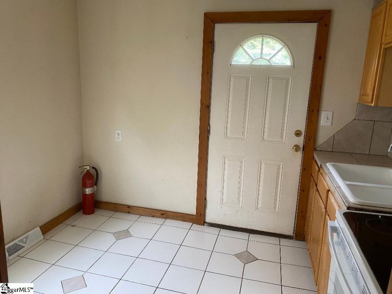 Property image 5 at 87 N Estate Drive, Greenville, SC 29605