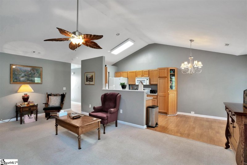 Property image 4 at 358 Capstone Lane, Spartanburg, SC 29301