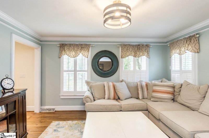 Property image 3 at 100 Summerplace Drive, Greer, SC 29650