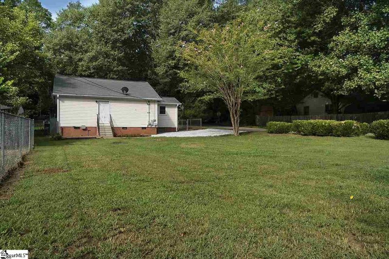 Property image 3 at 112 Lester Avenue, Greenville, SC 29617