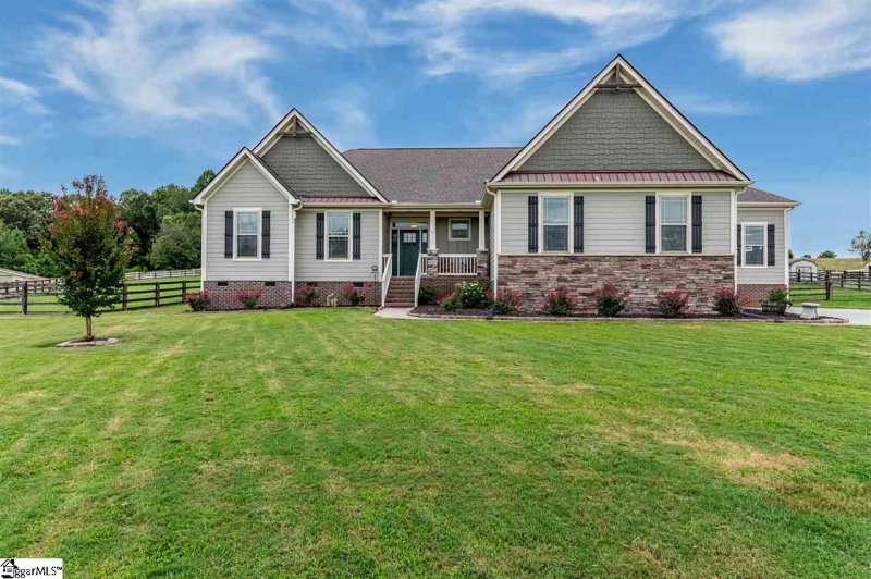 Property image 3 at 14 Bolero Lane, Travelers Rest, SC 29690