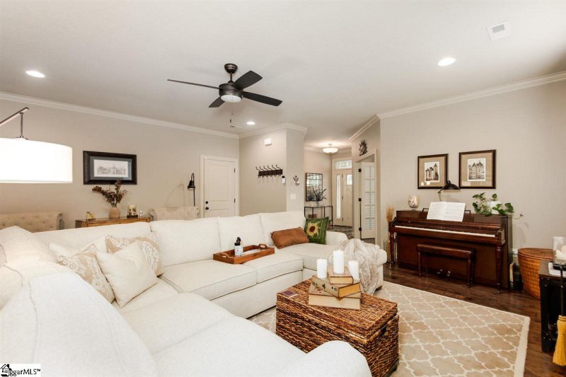 Property image 5 at 512 Fulton Court, Greenville, SC 29615