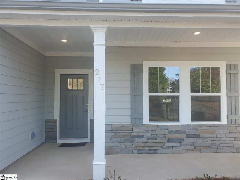 Property image 2 at 217 Dillon Circle, Spartanburg, SC 29307
