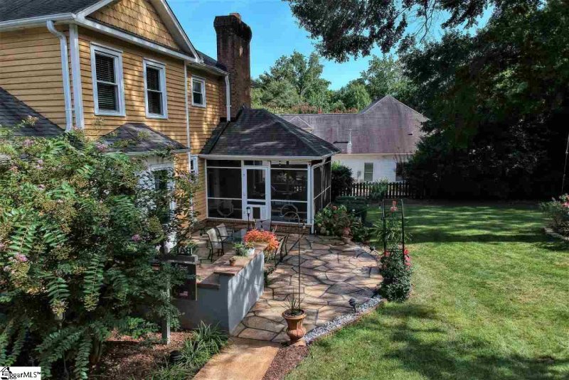 Property image 2 at 308 Summerplace Way, Greer, SC 29650