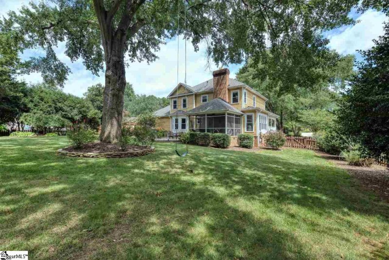 Property image 4 at 308 Summerplace Way, Greer, SC 29650