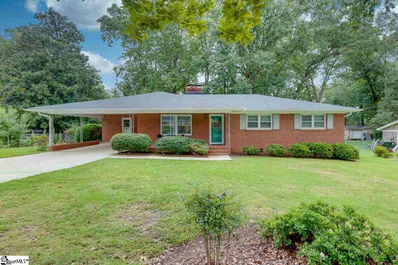 5 Bedford Drive