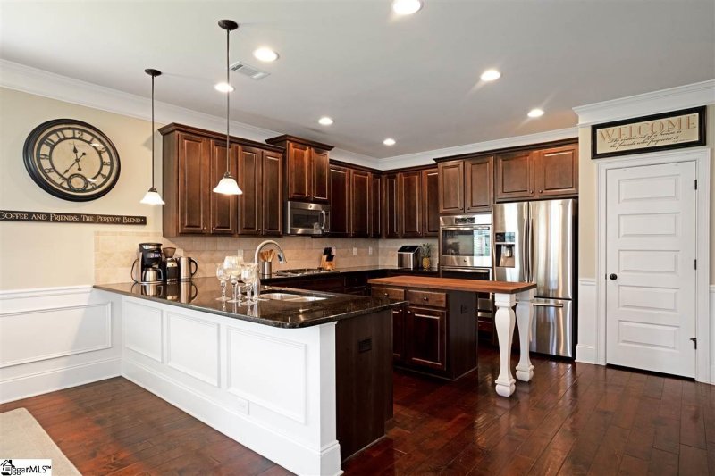 Property image 4 at 212 Tuscany Falls Drive, Simpsonville, SC 29681