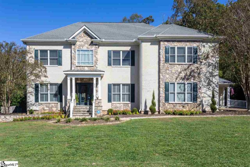 600 Glen Meadows Drive