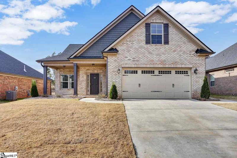 Property image 3 at 105 Pleasant Hill Drive, Easley, SC 29642