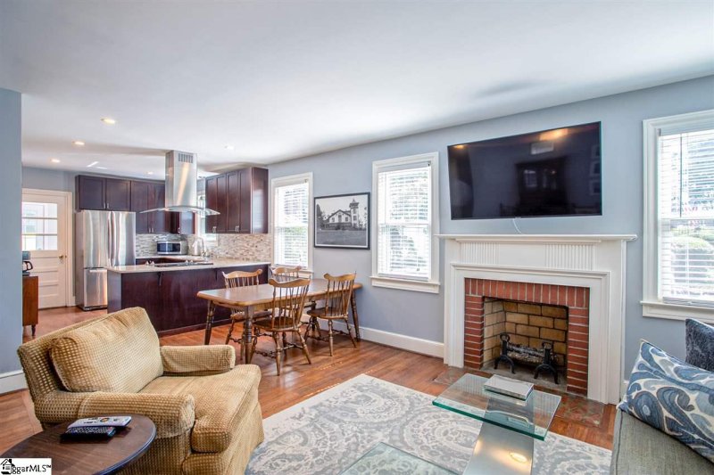 Property image 4 at 122 Prescott Street, Greenville, SC 29607