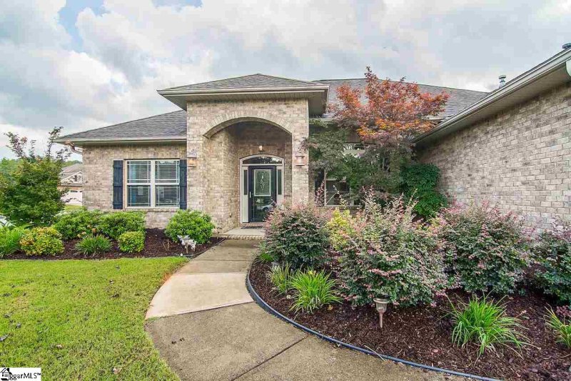 Property image 3 at 1 Ducktrap Court, Simpsonville, SC 29681