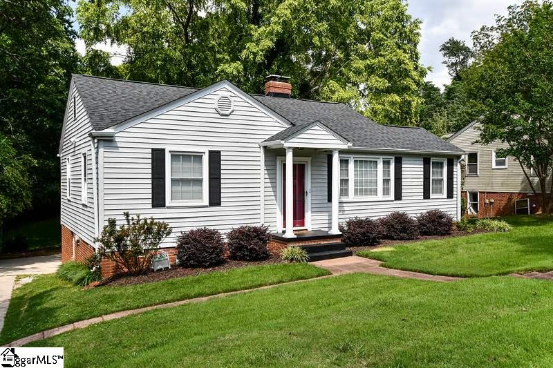 Property image 2 at 18 Blackburn Street, Greenville, SC 29607