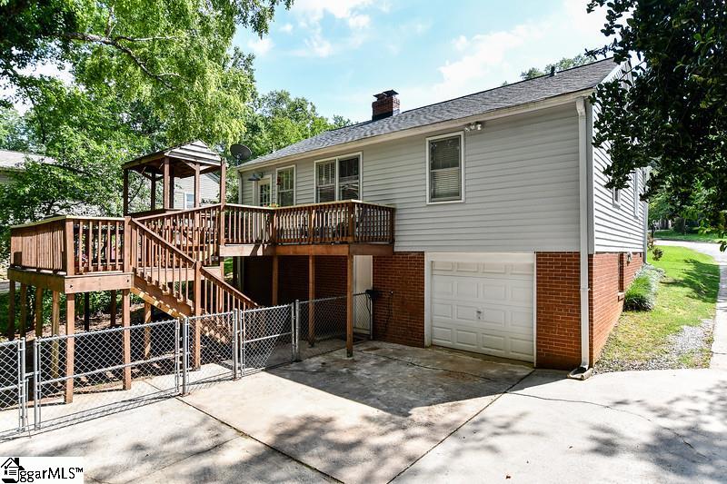 Property image 3 at 18 Blackburn Street, Greenville, SC 29607