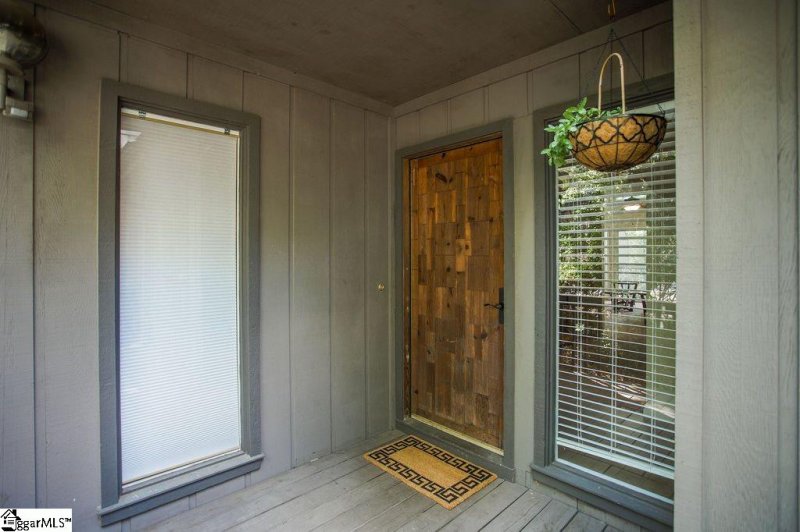 Property image 2 at 155 Ingleoak Lane, Greenville, SC 29615