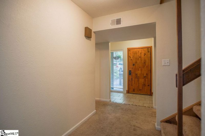 Property image 4 at 155 Ingleoak Lane, Greenville, SC 29615