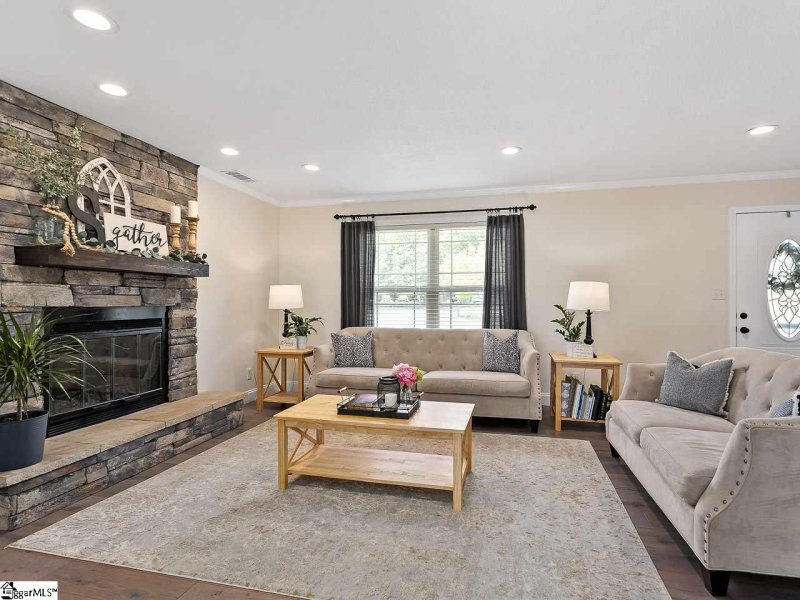 Property image 3 at 226 Greenridge Drive, Moore, SC 29369