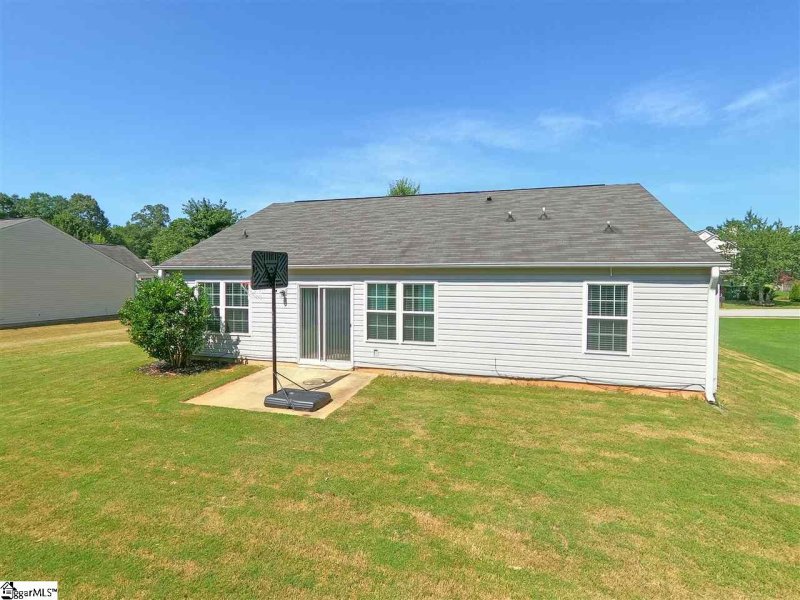 Property image 3 at 307 Timberfield Way, Simpsonville, SC 29680