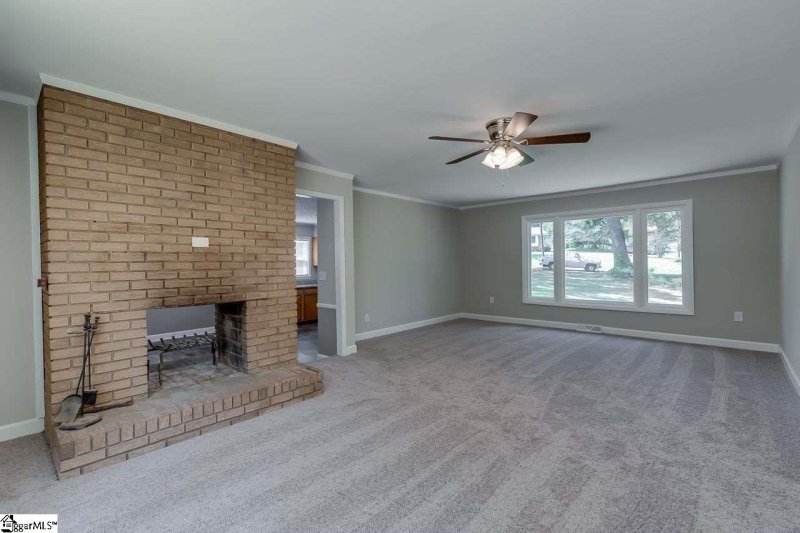 Property image 3 at 118 Montis Drive, Greenville, SC 29617