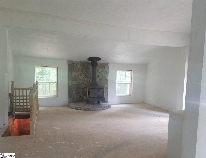 Property image 4 at 250 Bramlett Road, Greer, SC 29651
