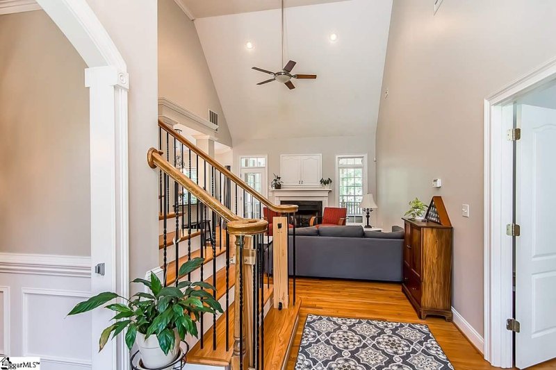 Property image 2 at 7 habersham Court, Simpsonville, SC 29681