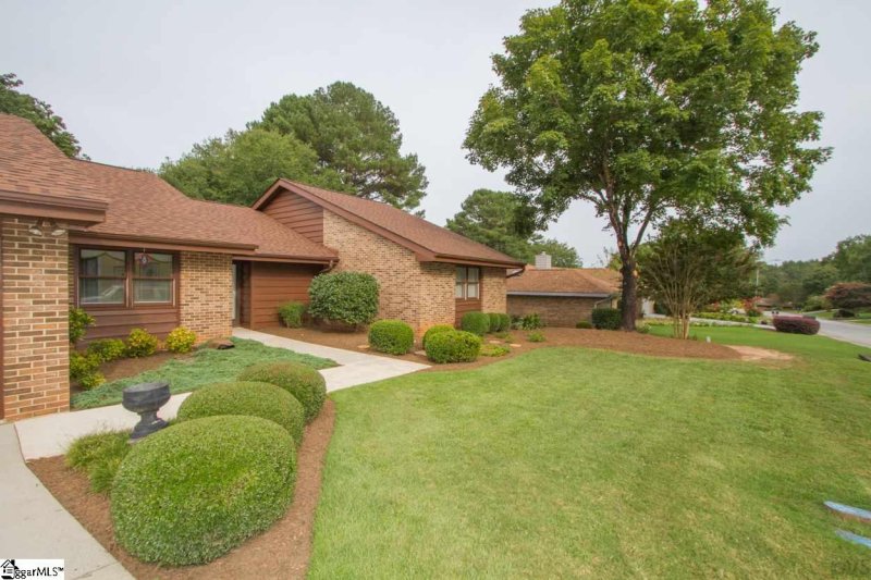 Property image 2 at 37 Hickory Way, Clemson, SC 29631