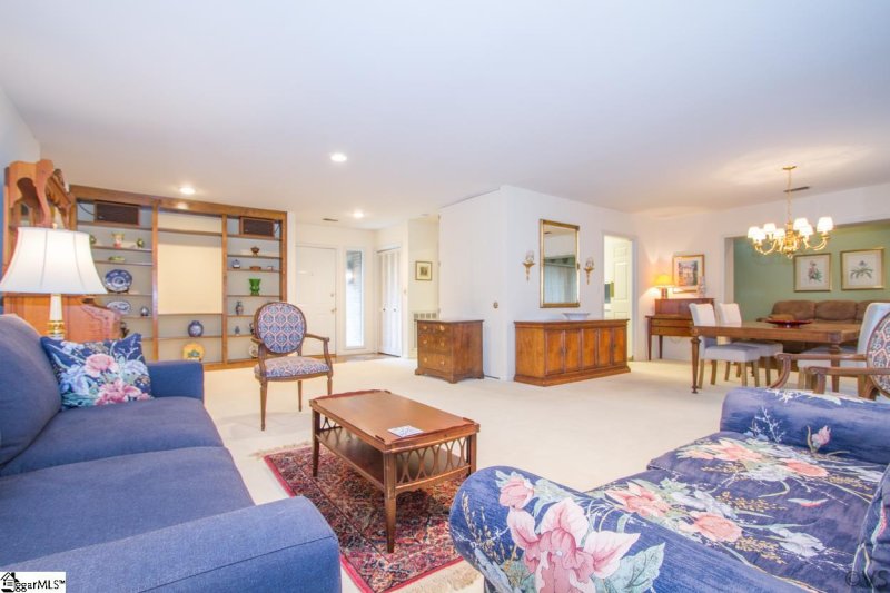 Property image 4 at 37 Hickory Way, Clemson, SC 29631