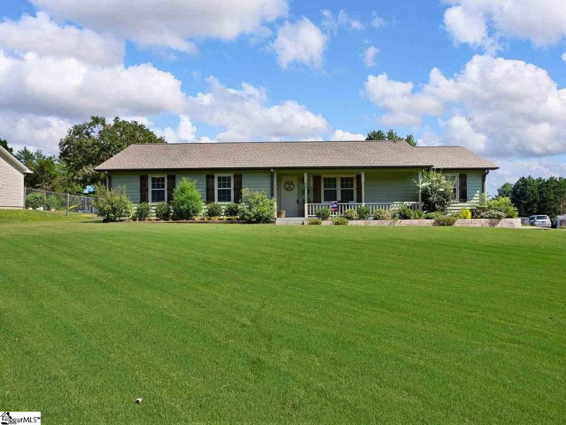 Property image 3 at 119 Greenridge Drive, Moore, SC 29369