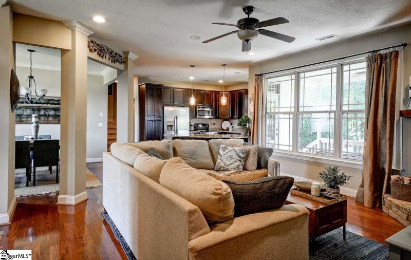 Property image 2 at 2 Crimson Glory Way, Travelers Rest, SC 29690