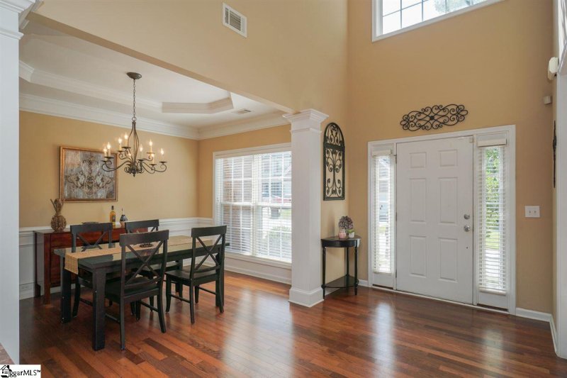 Property image 3 at 6 Boxleaf Court, Greer, SC 29650