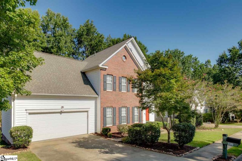 Property image 3 at 320 Windsong Drive, Greenville, SC 29615