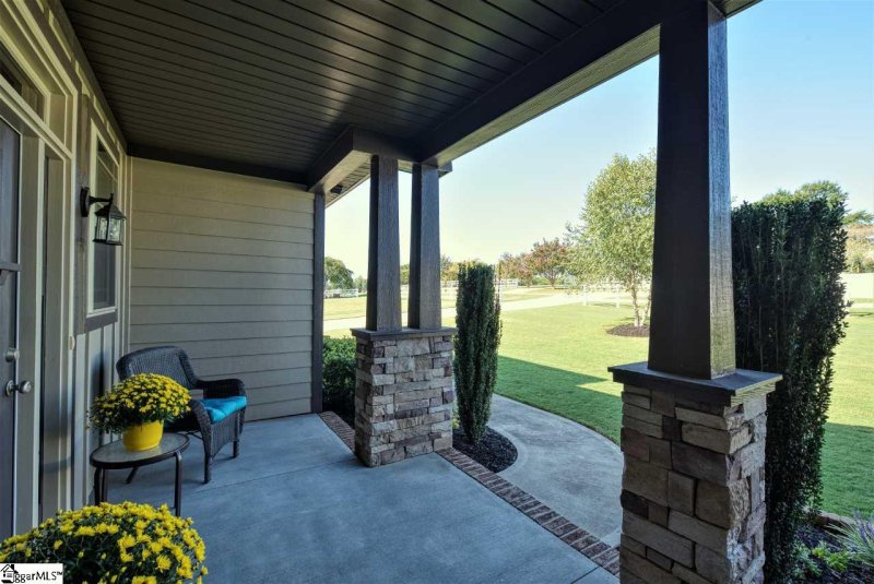 Property image 4 at 500 Carriage Gate Drive, Wellford, SC 29385