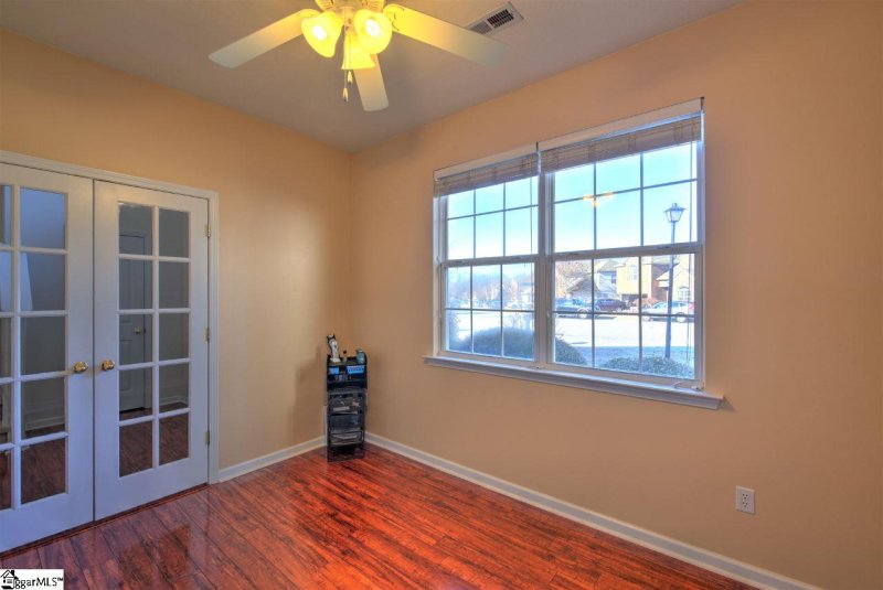 Property image 5 at 24 Old Tree Court, Simpsonville, SC 29681