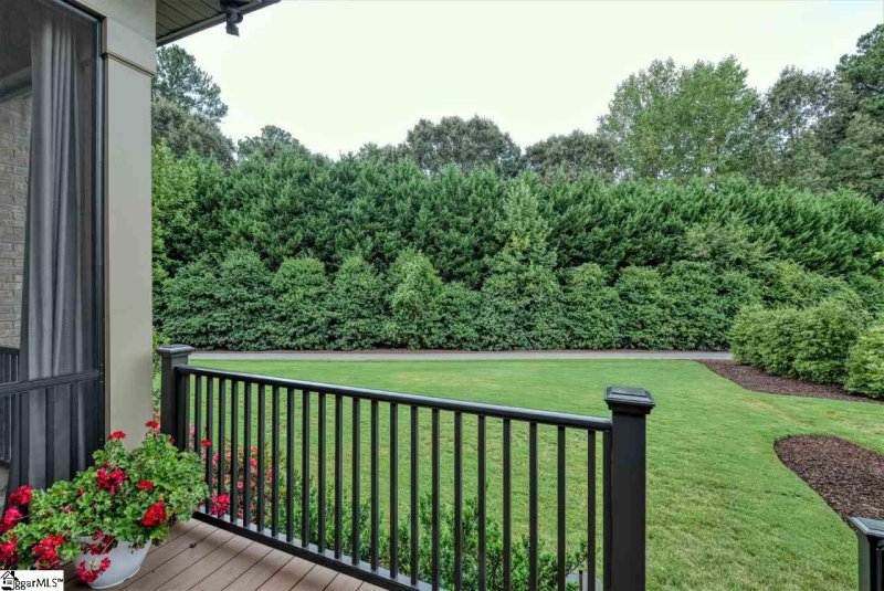 Property image 5 at 310 Tanoak Court, Simpsonville, SC 29681