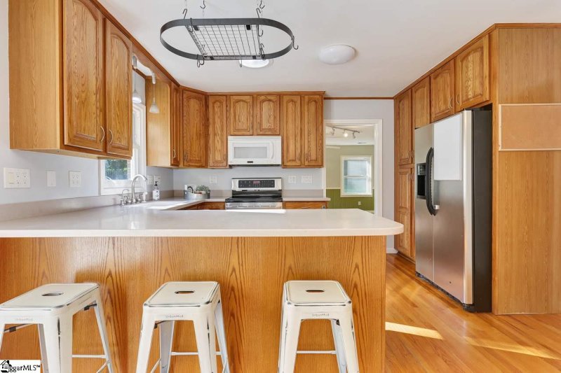Property image 3 at 103 Howell Circle, Greenville, SC 29615