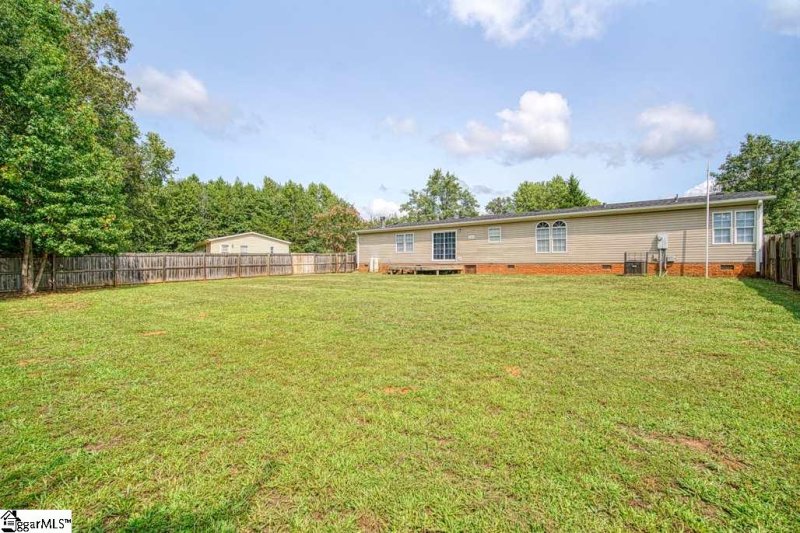 Property image 5 at 18 Silver Stirrup Court, Travelers Rest, SC 29609