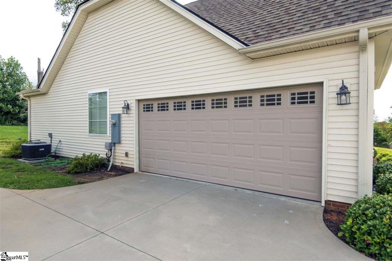 Property image 3 at 221 Watercourse Way, Greer, SC 29651