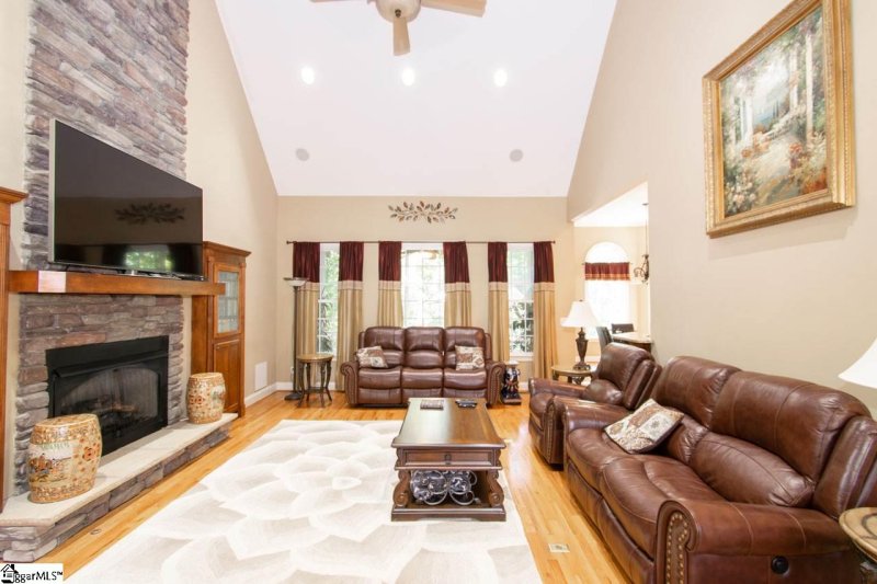 Property image 4 at 124 Yellow Fin Court, Greer, SC 29651