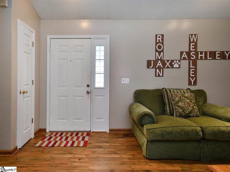 Property image 2 at 238 Jacqueline Road, Piedmont, SC 29673