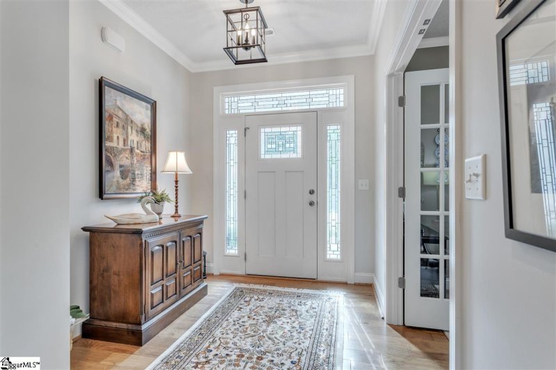 Property image 4 at 686 Ponden Drive, Greer, SC 29650