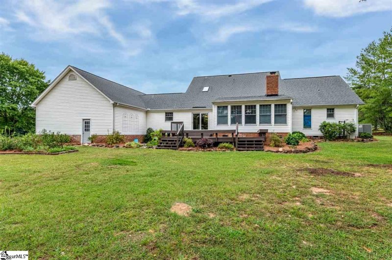 Property image 4 at 131 Ridge Glen, Simpsonville, SC 29680